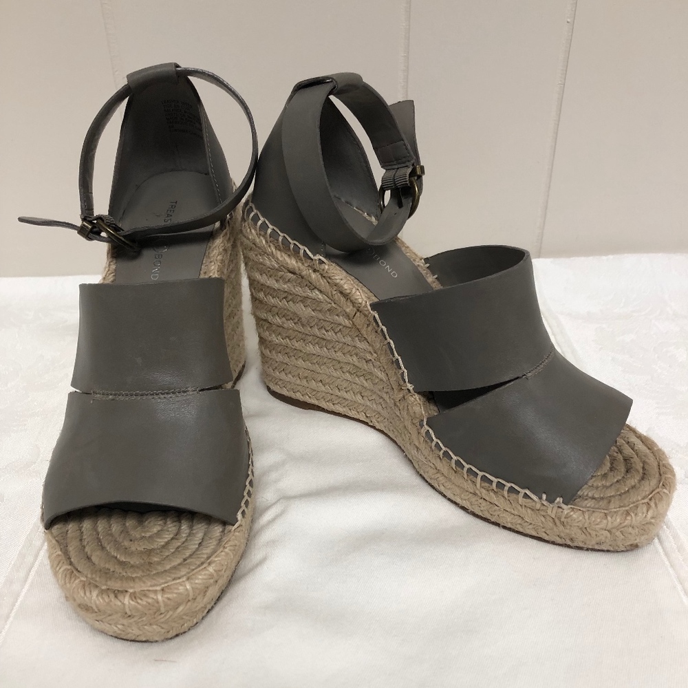 Treasure & Bond Sannibel Platform Wedge size 8